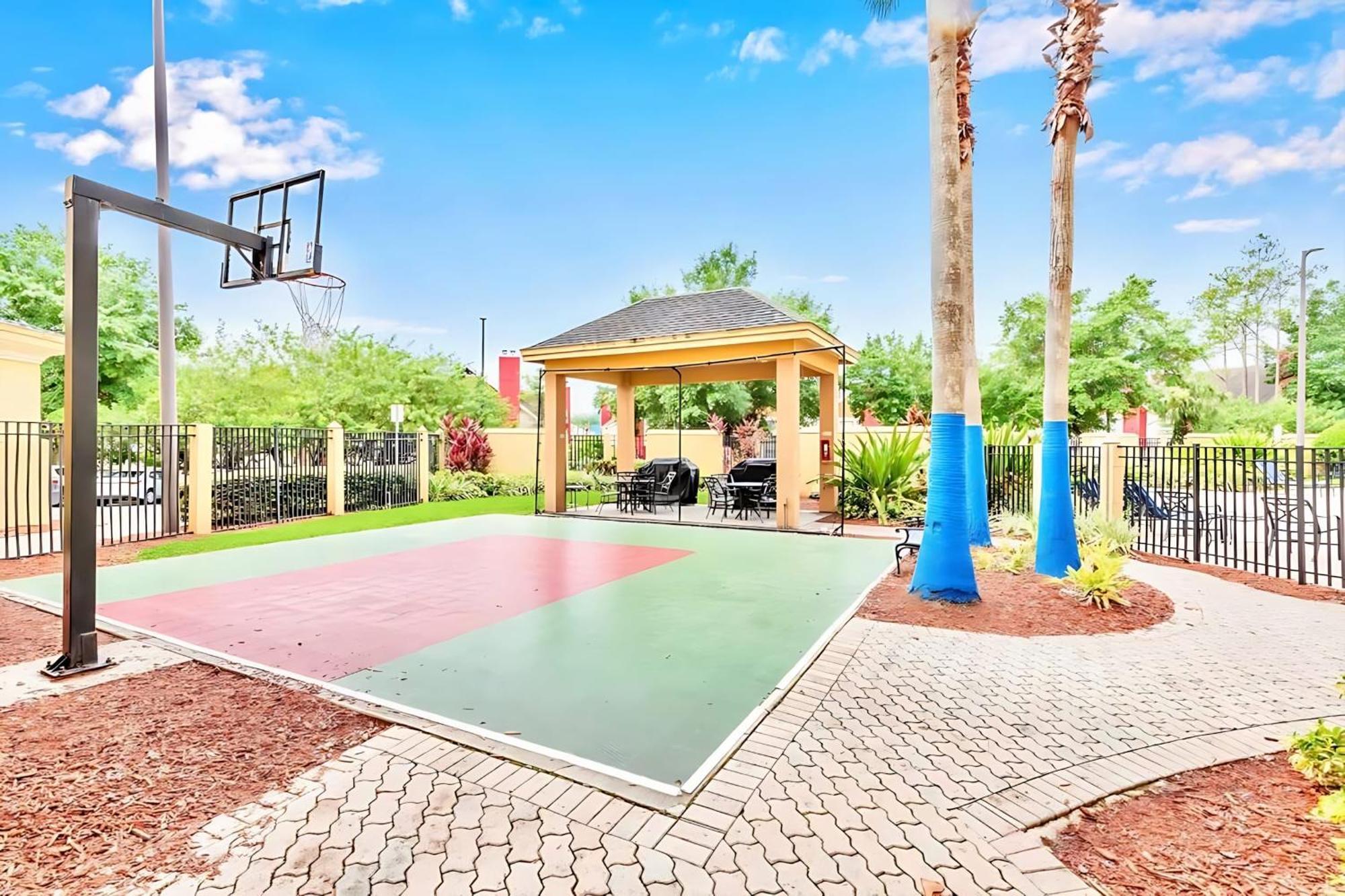 1Br Apartment Near Disney W Pool Hot Tub Arcade Orlando Exterior foto