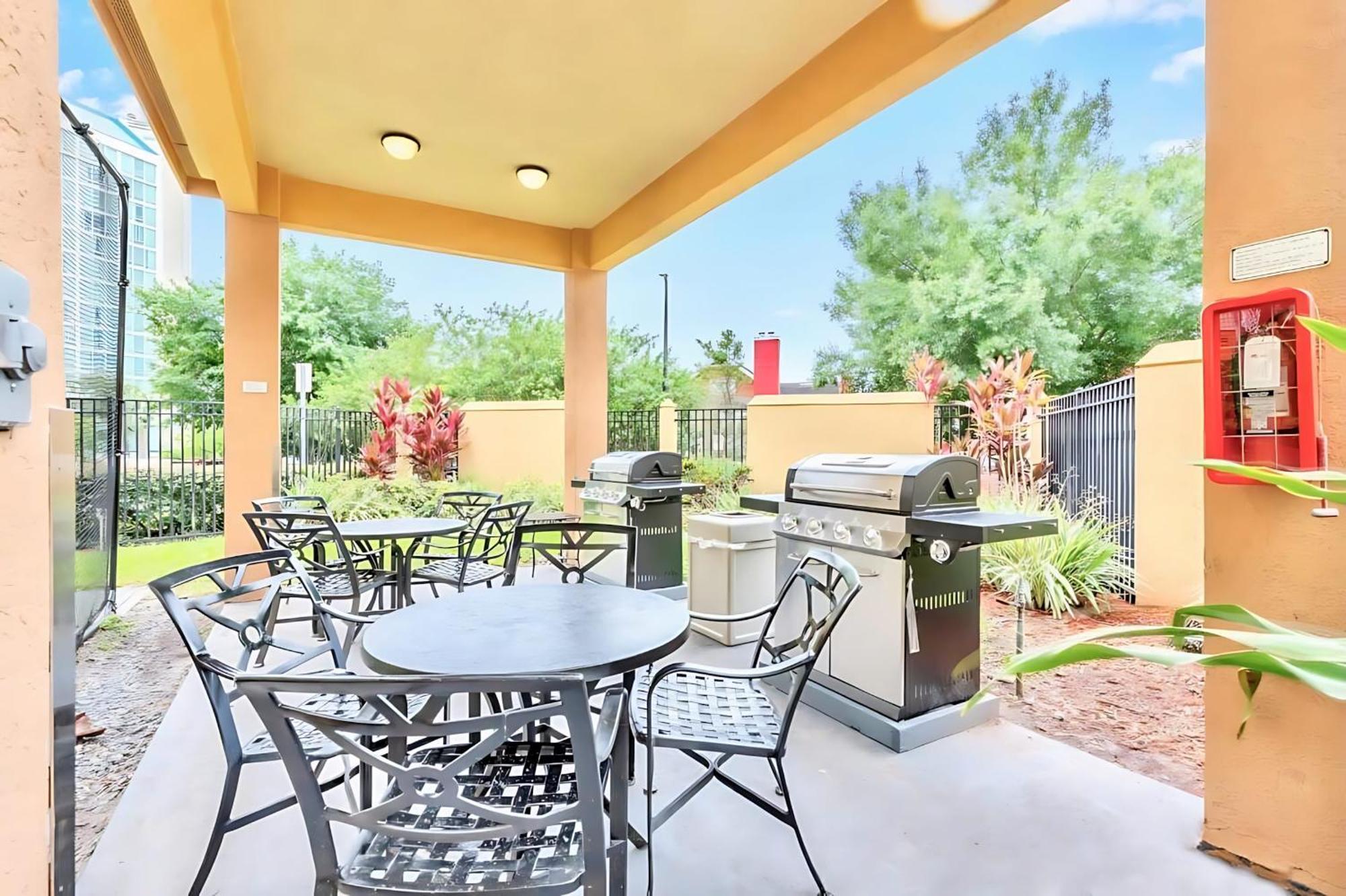 1Br Apartment Near Disney W Pool Hot Tub Arcade Orlando Exterior foto